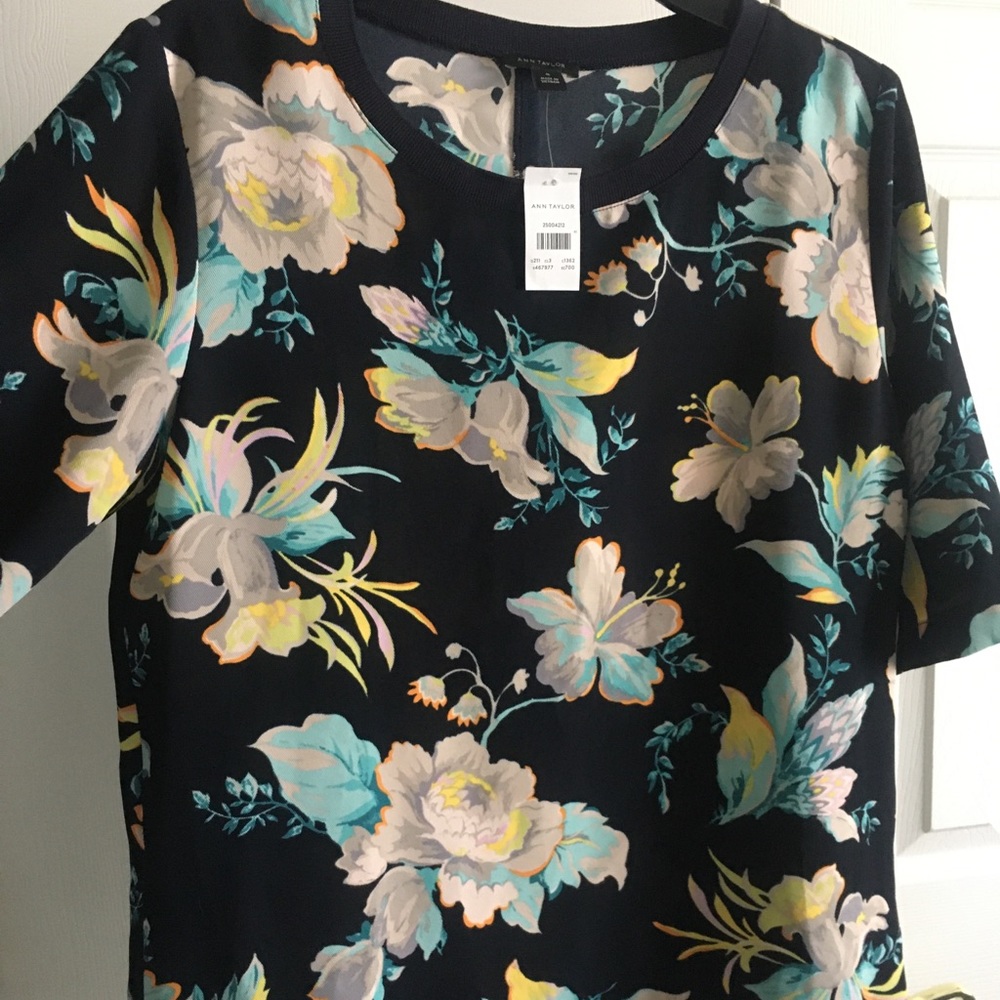 NWT Ann Taylor floral blouse